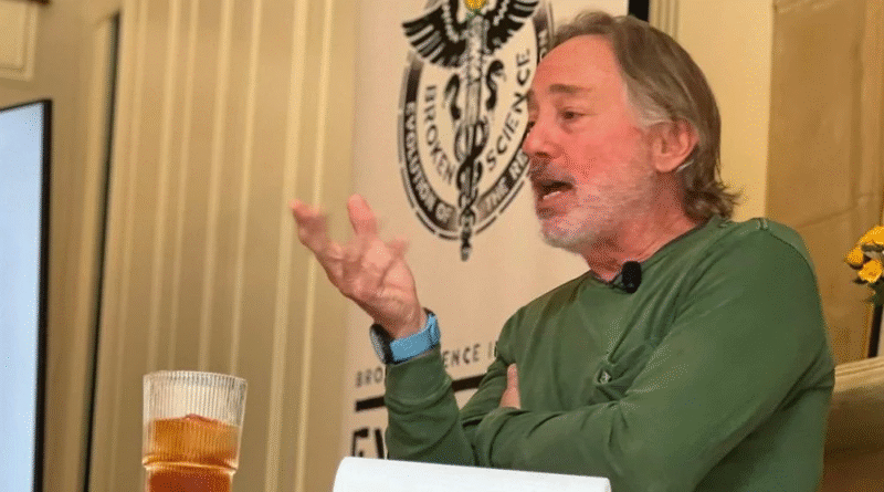 Greg Glassman deixa a MetFix