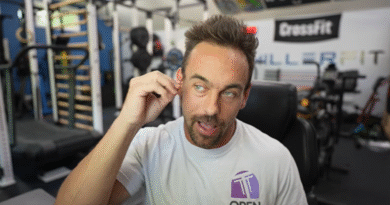 Andrew Hiller tem canal cancelado no YouTube